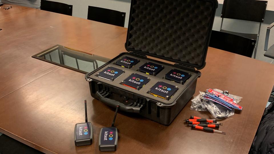 Satellite box on the table at Tietomaa